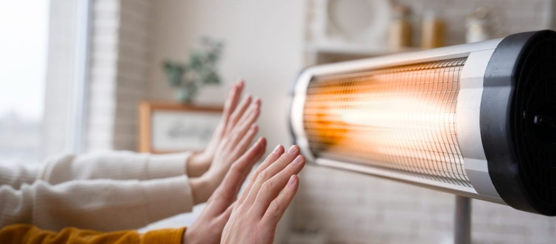 hand warming on a halogen heater